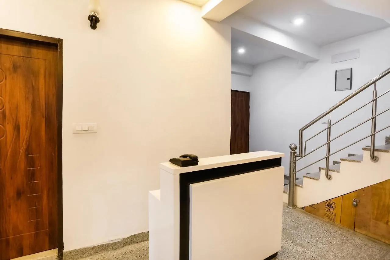 ***  Oyo Kartik House Near Delhi Airport Hotel New Delhi India