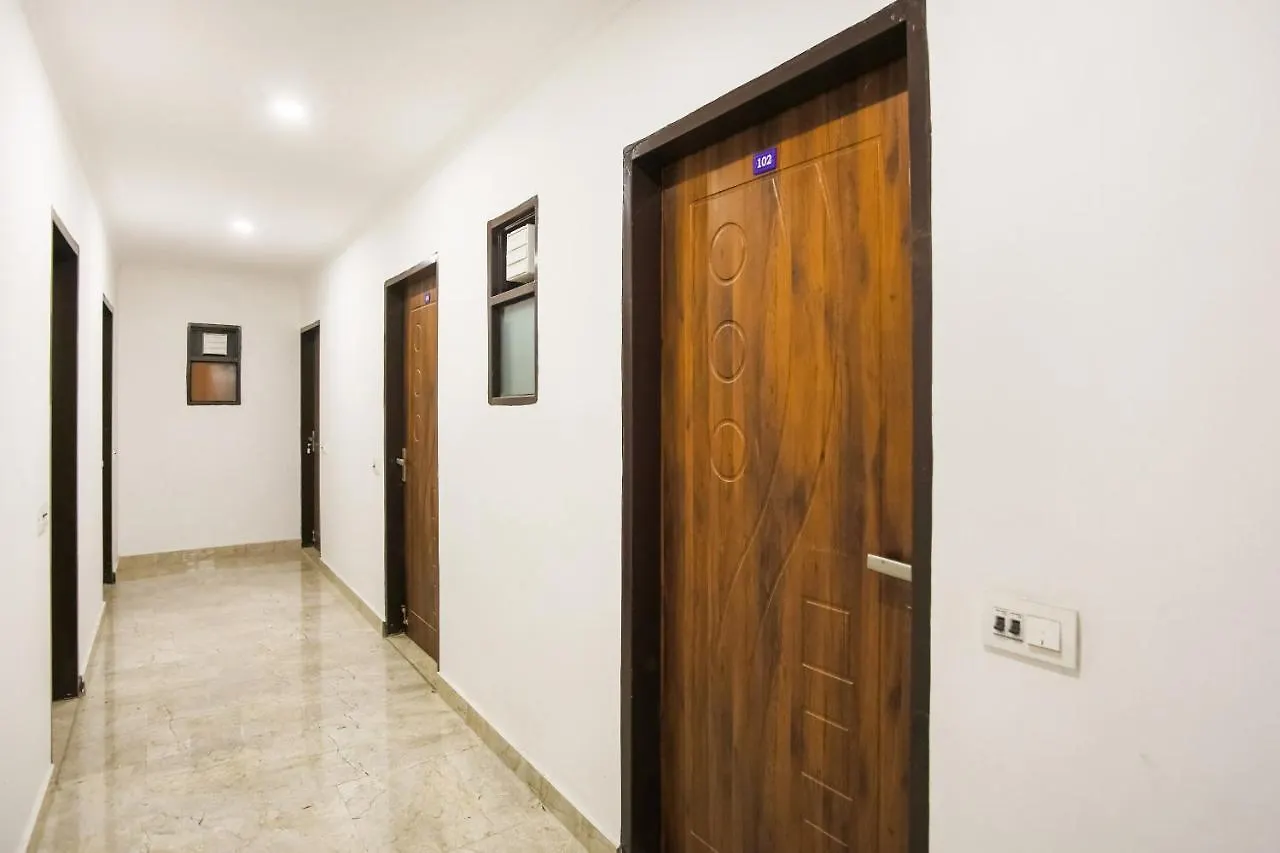 Oyo Kartik House Near Delhi Airport Hotel New Delhi