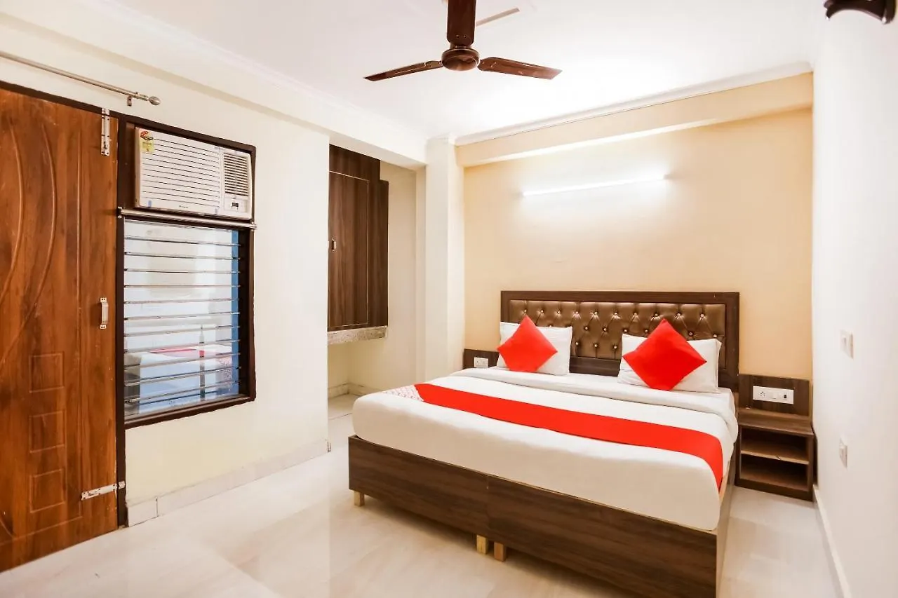 Oyo Kartik House Near Delhi Airport Hotel New Delhi